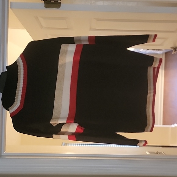 Brand new with tag Lou and Grey ski sweater - Picture 2 of 2